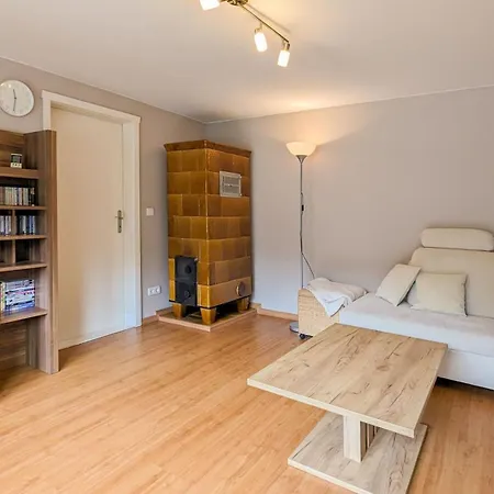 - Reetdachhaus Holiday home
