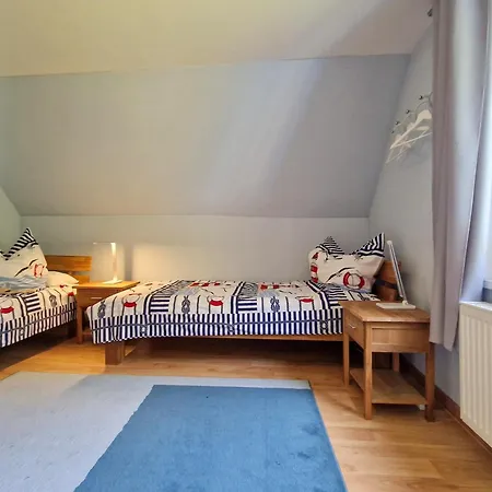 度假居 - Reetdachhaus *